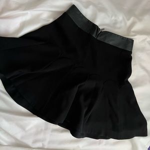 black guess tennis skirt with leather waist